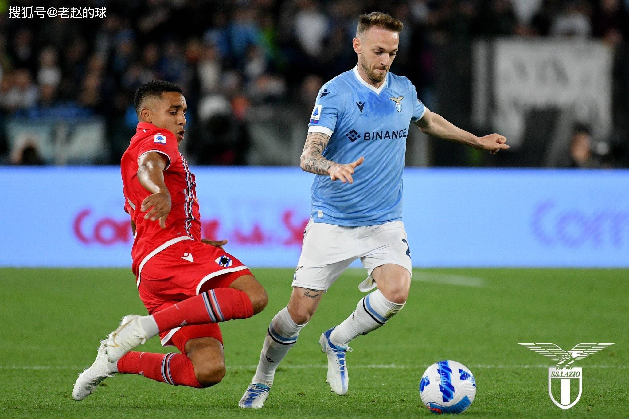 阿贾克斯vs特温特比分结果