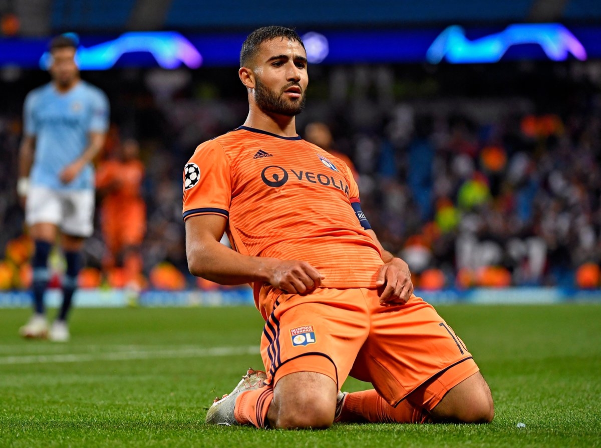 里昂迎德甲关键赛，窗口期门线救险，引发热议，资深球员宣示担当(detector中文翻译)-尊龙娱乐