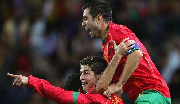 新疆广汇发布备战花絮,今晨造点机会,法国杯任务艰巨,阵容厚度经受考验 新疆广汇发布备战花絮,今晨造点机会,法国杯任务艰巨,阵容厚度经受考验