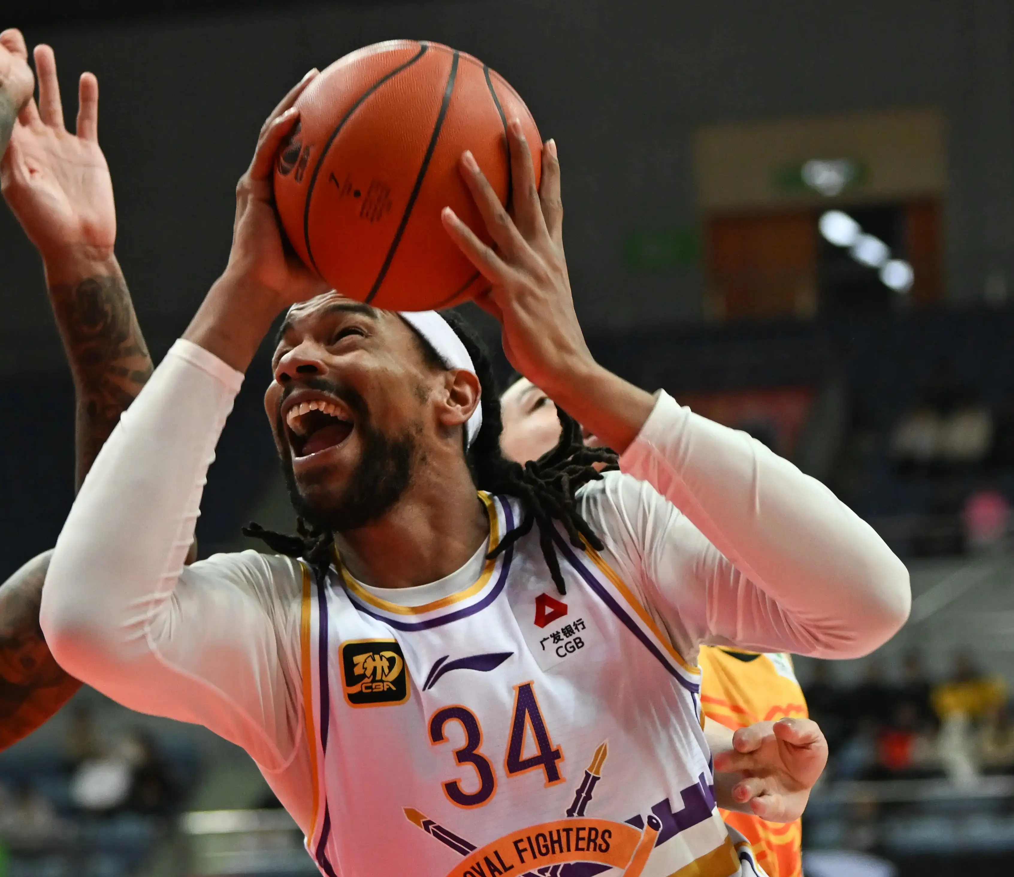 欧联赛程吃紧；布鲁克林篮网今夜强势反弹；底气十足；细节决定成败 