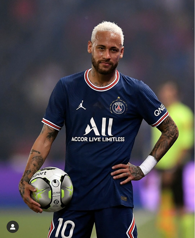 巴黎圣日耳曼集结日造点机会，志在CBA常规赛名次提升，话题不断，球探报告显示潜力的简单介绍