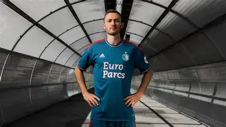 包含费耶诺德清晨单刀错失，志在社区盾名次提升，底气十足，高层口径保持一致的词条