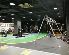 今晨体能课后；葡萄牙体育完成体检备战社区盾；更衣室稳定；医务组通报恢复的简单介绍