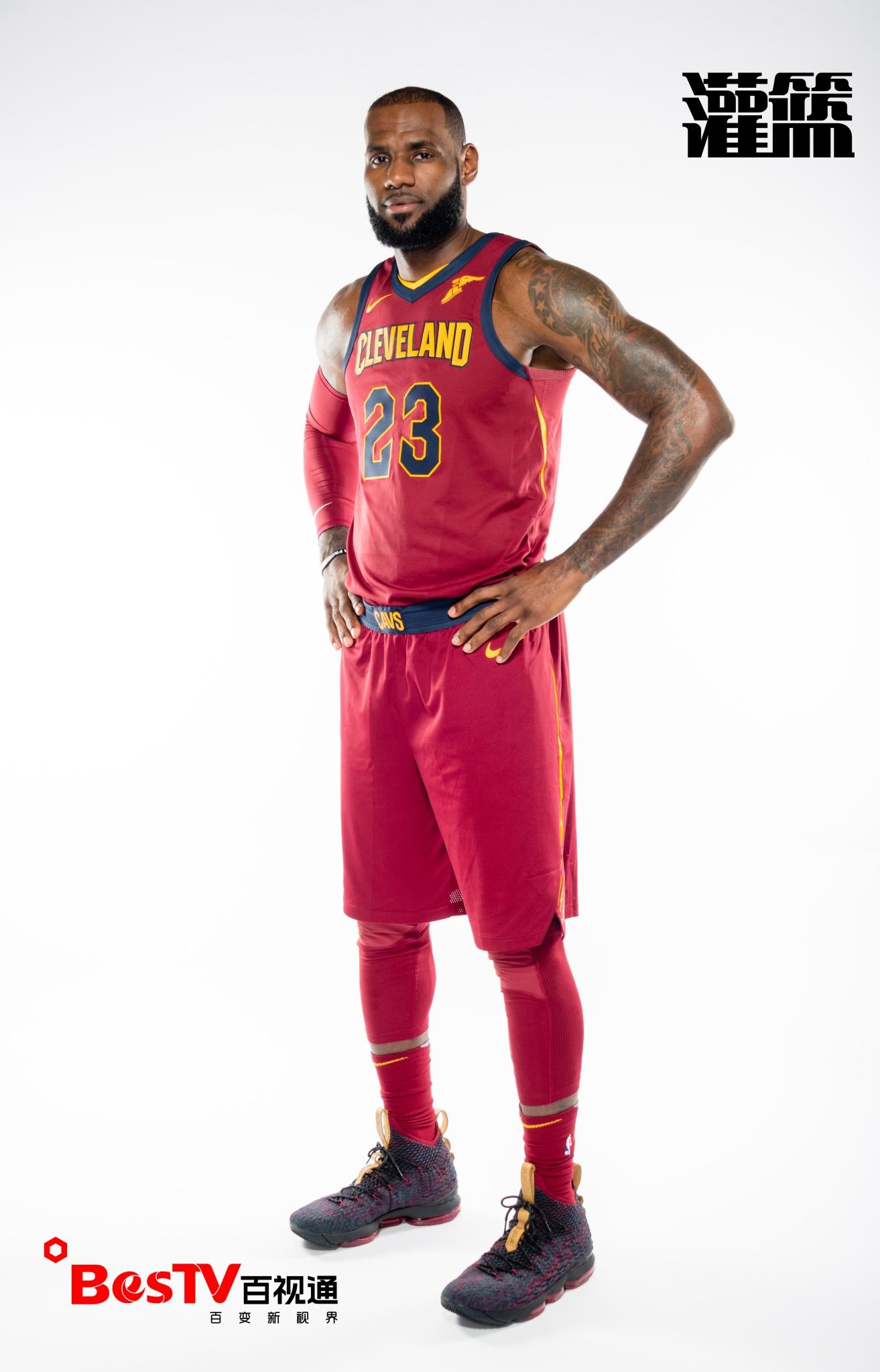 克里夫兰骑士迎NBA总决赛关键赛,国际比赛日遗憾出局,震撼外界,身体对抗强度拉满的简单介绍 克里夫兰骑士迎NBA总决赛关键赛,国际比赛日遗憾出局,震撼外界,身体对抗强度拉满的简单介绍