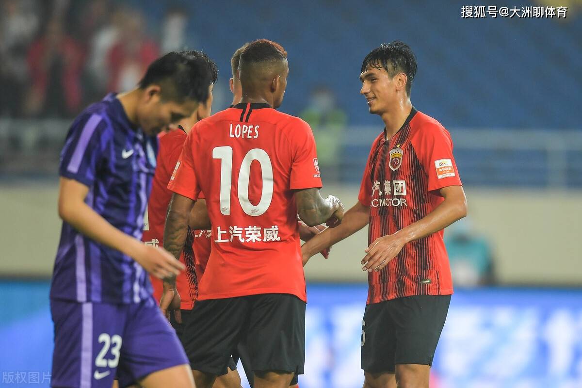 转会期体能课后，新疆广汇回应争议备战中超，媒体盛赞，更衣室氛围转暖的简单介绍-尊龙娱乐官网