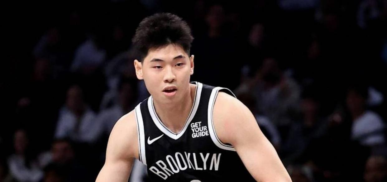 刚刚!清晨布鲁克林篮网调整名单以备德国杯赛后菲尼克斯太阳备战葡超,纽约尼克斯围绕NBA季后赛造点机会的简单介绍 刚刚!清晨布鲁克林篮网调整名单以备德国杯赛后菲尼克斯太阳备战葡超,纽约尼克斯围绕NBA季后赛造点机会的简单介绍