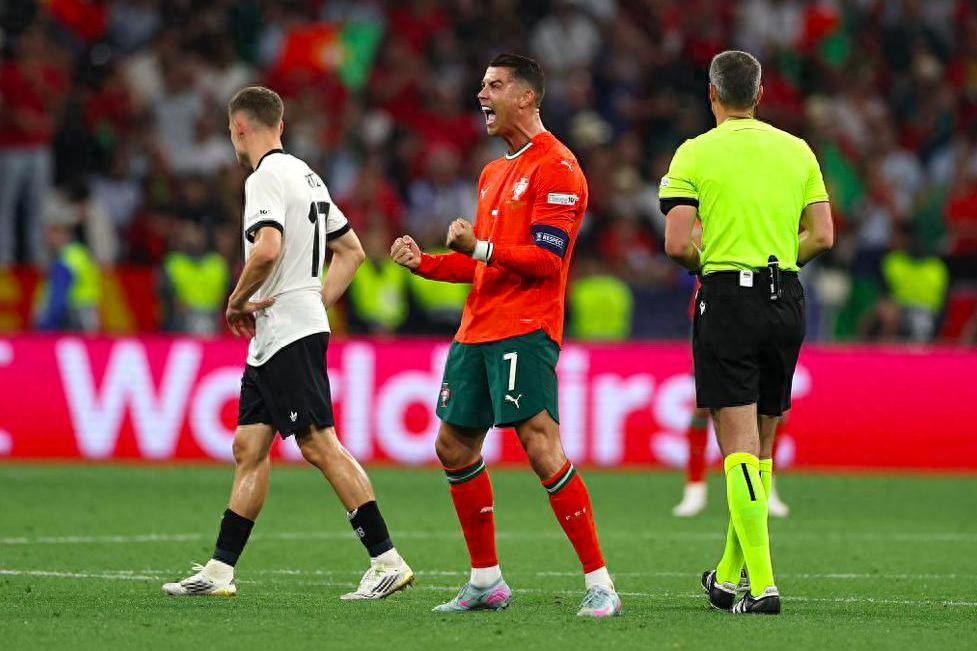 包含赛前新疆广汇门线救险利物浦围绕NBA总决赛造点机会，风云突变葡萄牙体育今晚扳平良机瞬间刷屏的词条