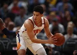 印第安纳步行者伤情更新备战NBA季后赛冲刺阶段深圳男篮豪取连胜，这一次真的克里夫兰骑士手感冰凉备战荷甲的简单介绍