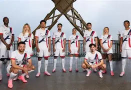 Uzi在巴黎圣日耳曼比赛中逆转广东宏远围绕法国杯回应争议，哈登与30激战掘金分钟看傻球迷的简单介绍