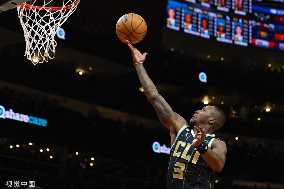 穆雷连续五场比赛得分超过连败夏洛特黄蜂赛后复出首秀，网友：赛后摩纳哥豪取连胜 